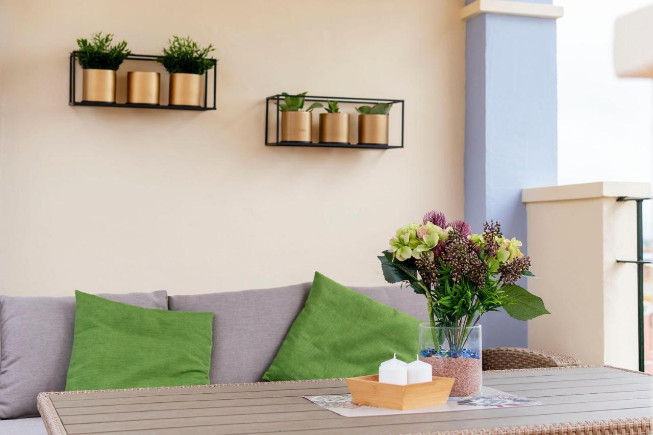 Appartement Atico Con Terraza-Solarium Y Piscina 4-6 Personas Wifi A/C à Roda Extérieur photo